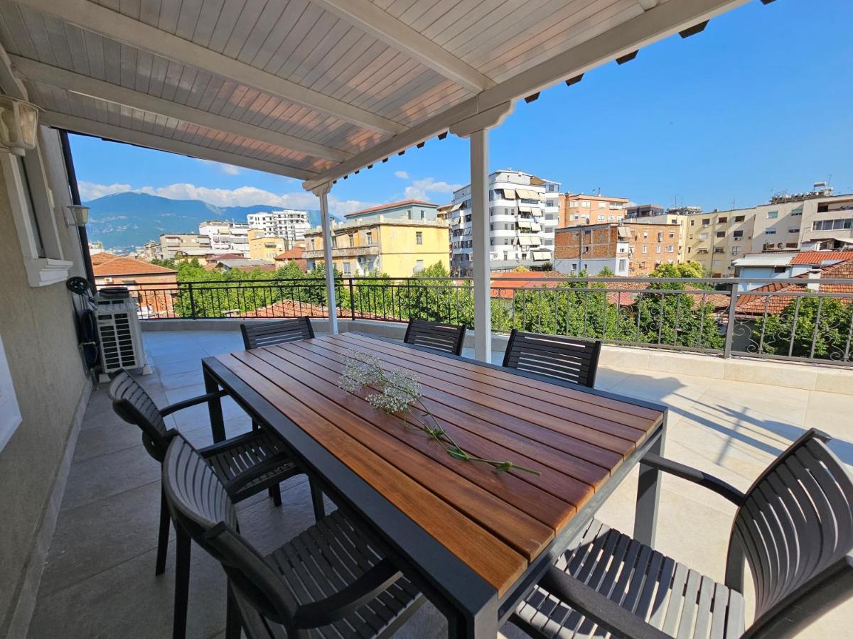 Апартаменты Terrace Flat In Heart Of Тирана Экстерьер фото